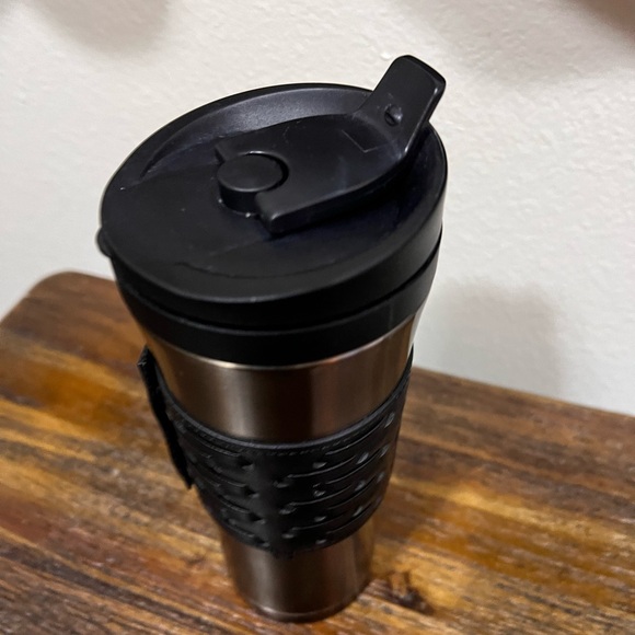 Just got to have it!! Starbucks travel mug16 oz - Picture 4 of 9